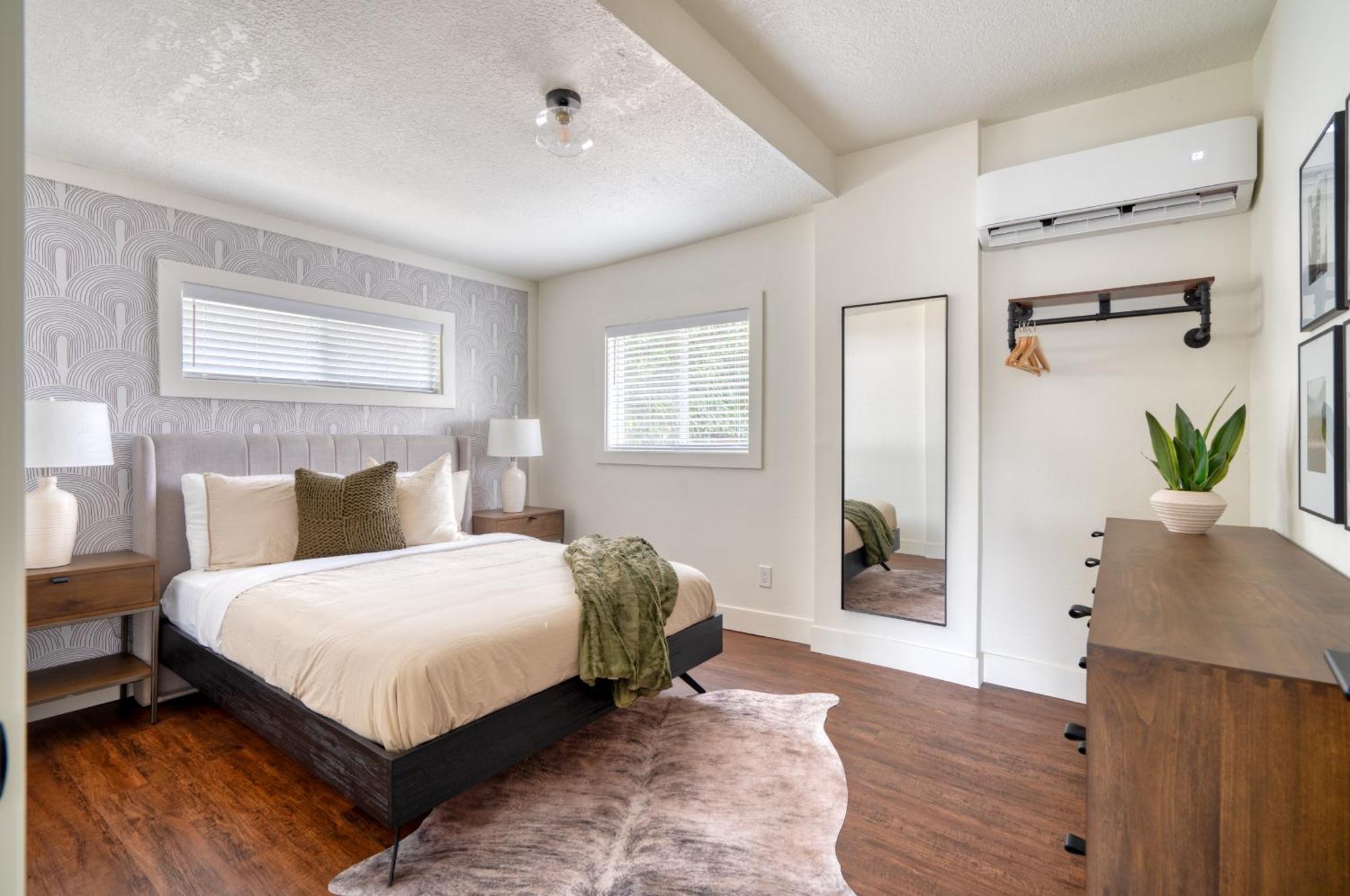 - Beautiful Brooklyn 1 Bed Apartment